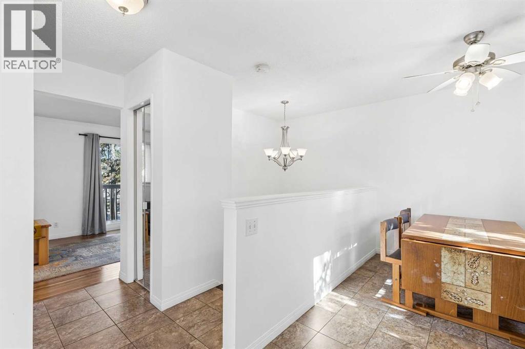 117 Storybook Terrace NW, Calgary, Alberta  T3G 1Y5 - Photo 10 - A2352584