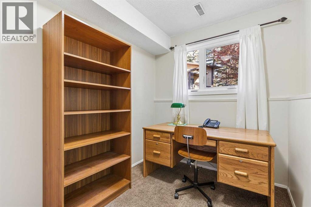 117 Storybook Terrace NW, Calgary, Alberta  T3G 1Y5 - Photo 25 - A2352584