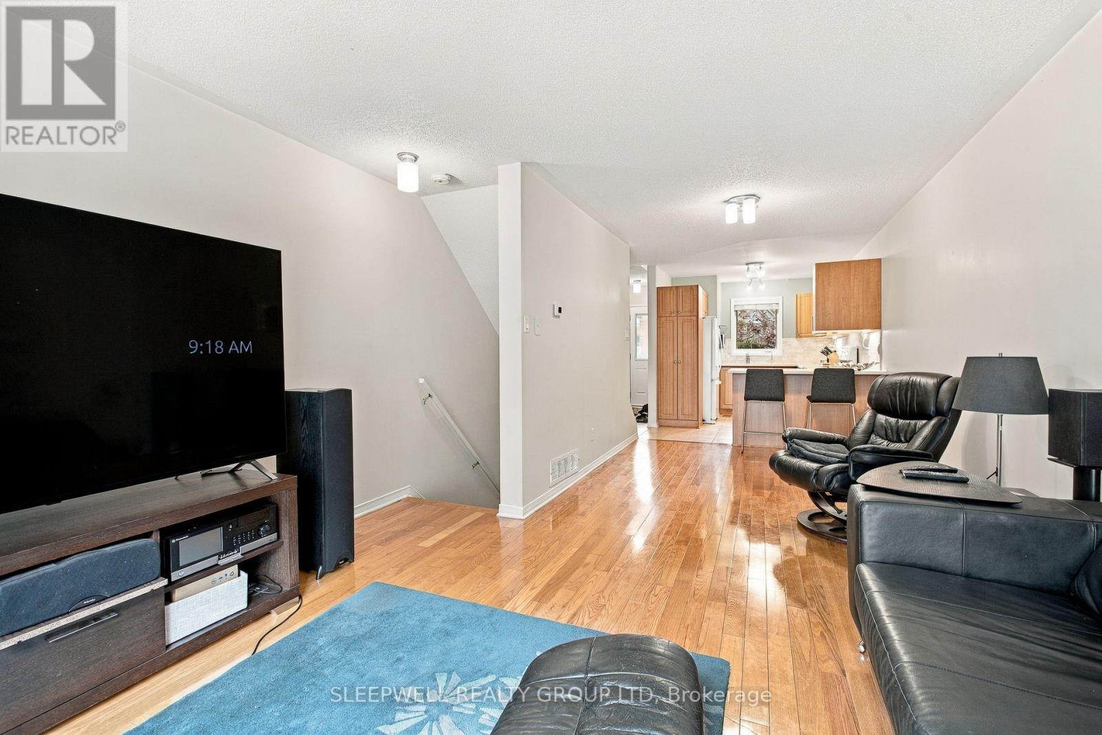 12 Maclean Street, Ottawa, Ontario  K1S 3E9 - Photo 7 - X14088668