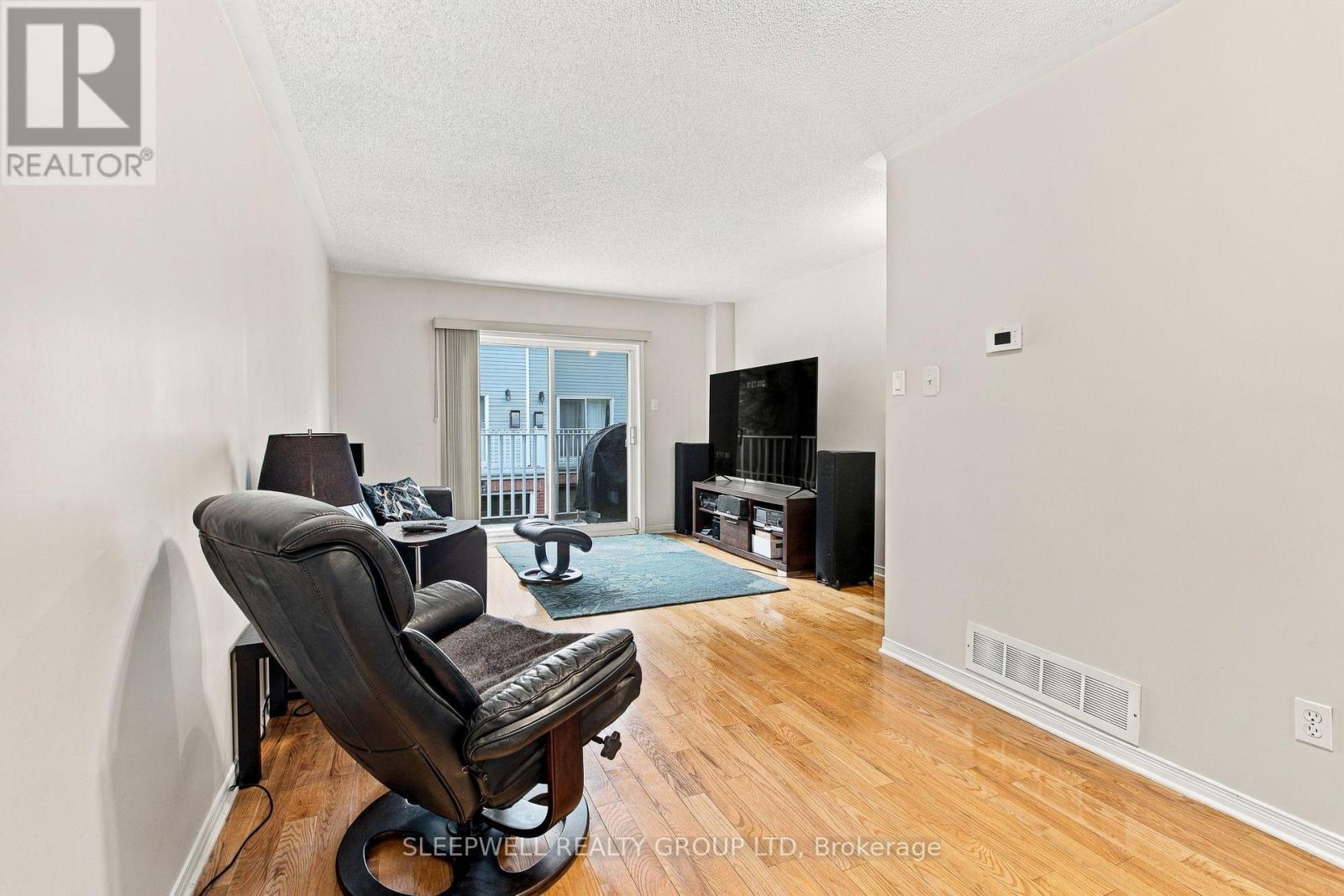12 Maclean Street, Ottawa, Ontario  K1S 3E9 - Photo 9 - X14088668