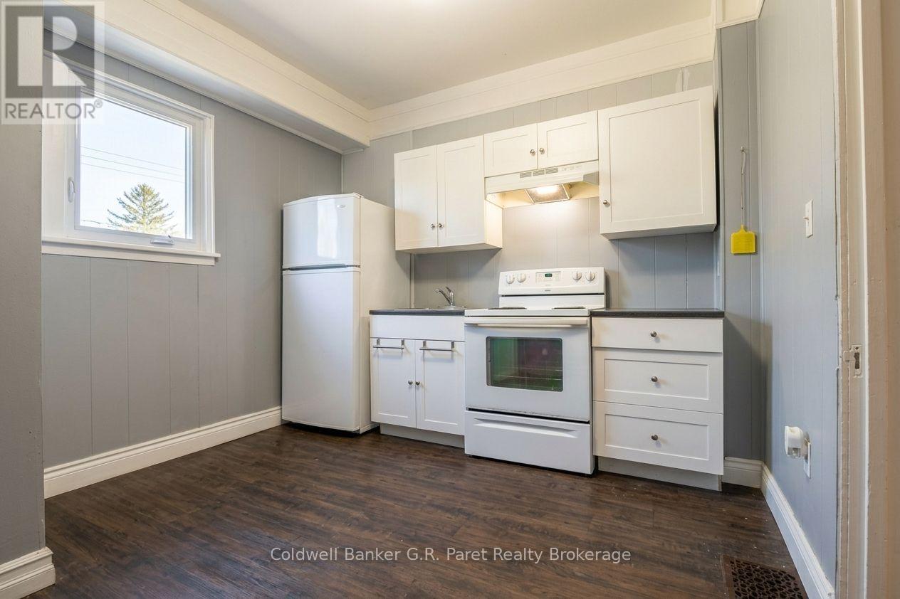 39 Norfolk Street N, Norfolk, Ontario N3Y 3N6 - Photo 8 - X14088550
