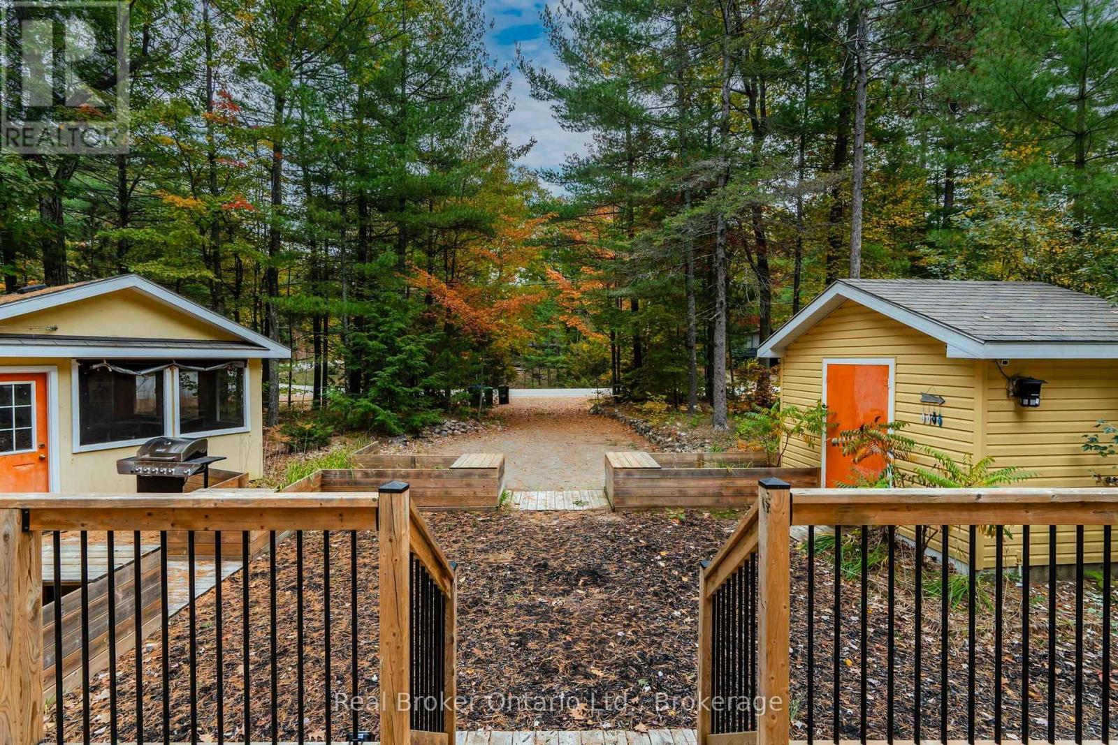 1326 Tiny Beaches Road N, Tiny, Ontario  L9M 0H3 - Photo 5 - S14088532