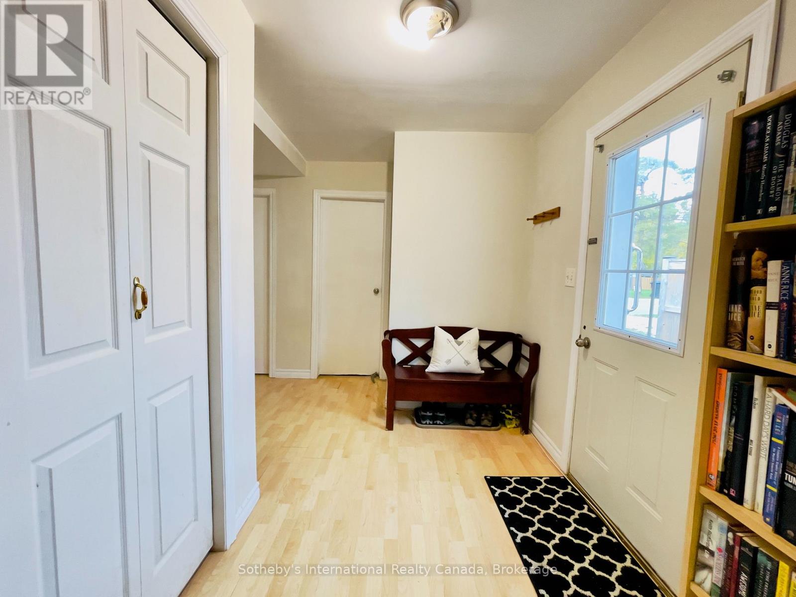 285 Robinson Street, Collingwood, Ontario  L9Y 3M4 - Photo 5 - S14088536