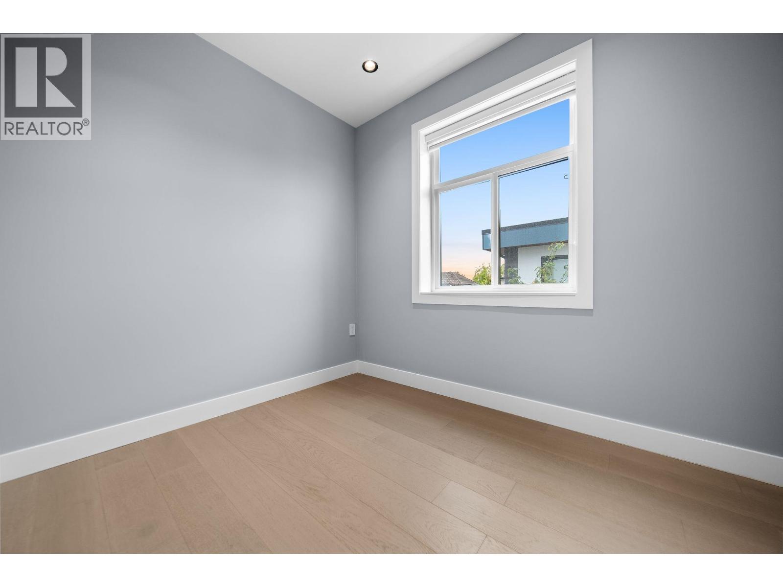 2 2557 W King Edward Avenue, Vancouver, British Columbia  V6L 1T5 - Photo 11 - R3173311