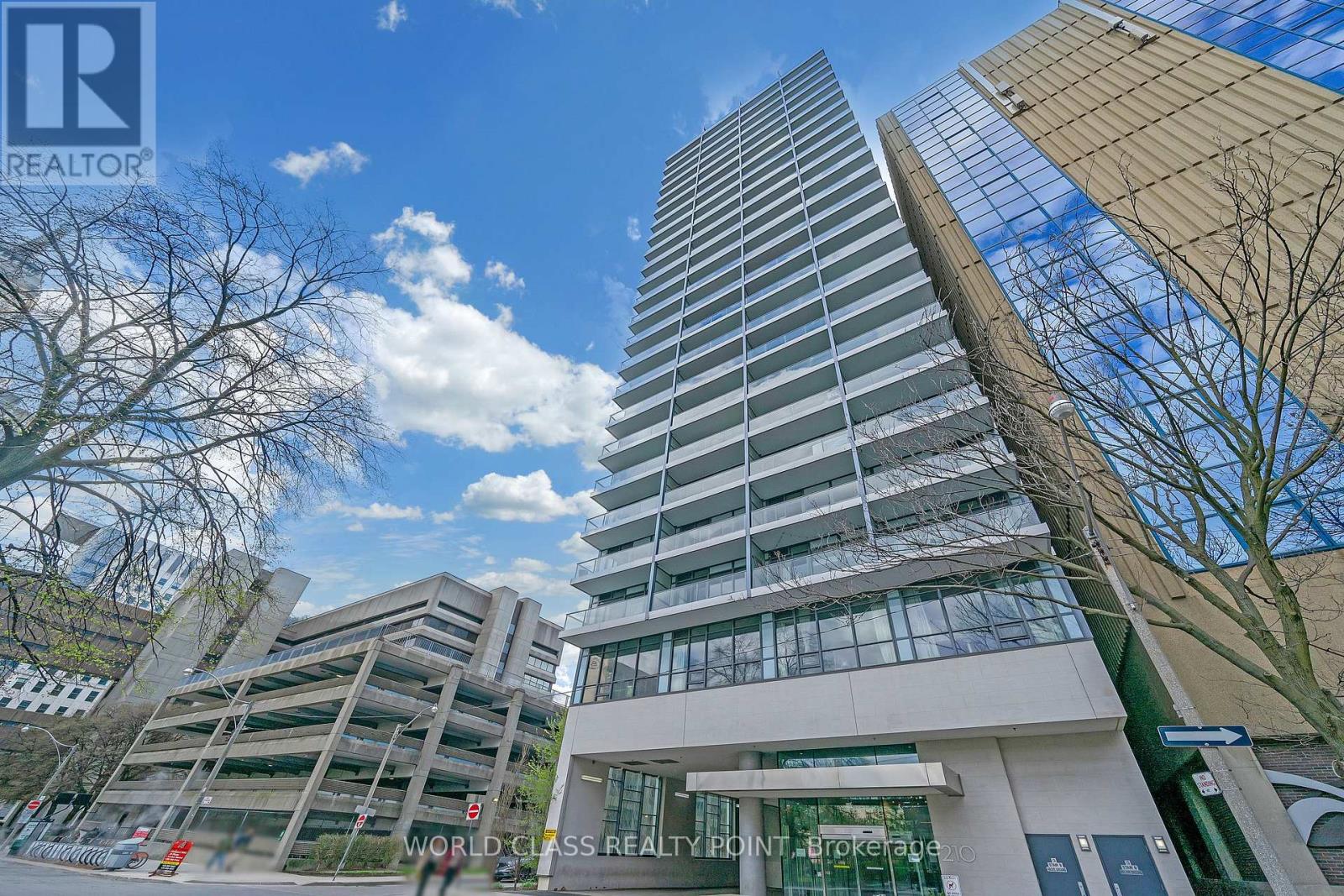 1202 - 210 SIMCOE STREET