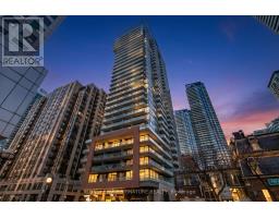 1909 - 8 MERCER STREET, Toronto, Ontario