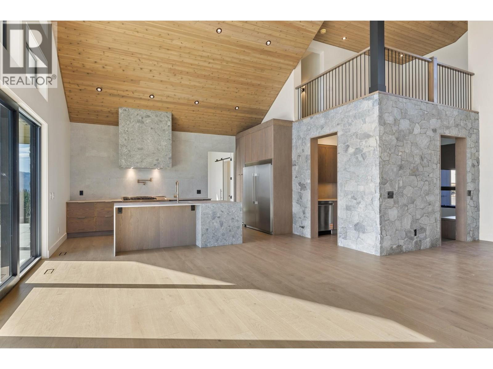 2495 Pinnacle Ridge Drive, West Kelowna, British Columbia  V4T 0E3 - Photo 5 - 10403733