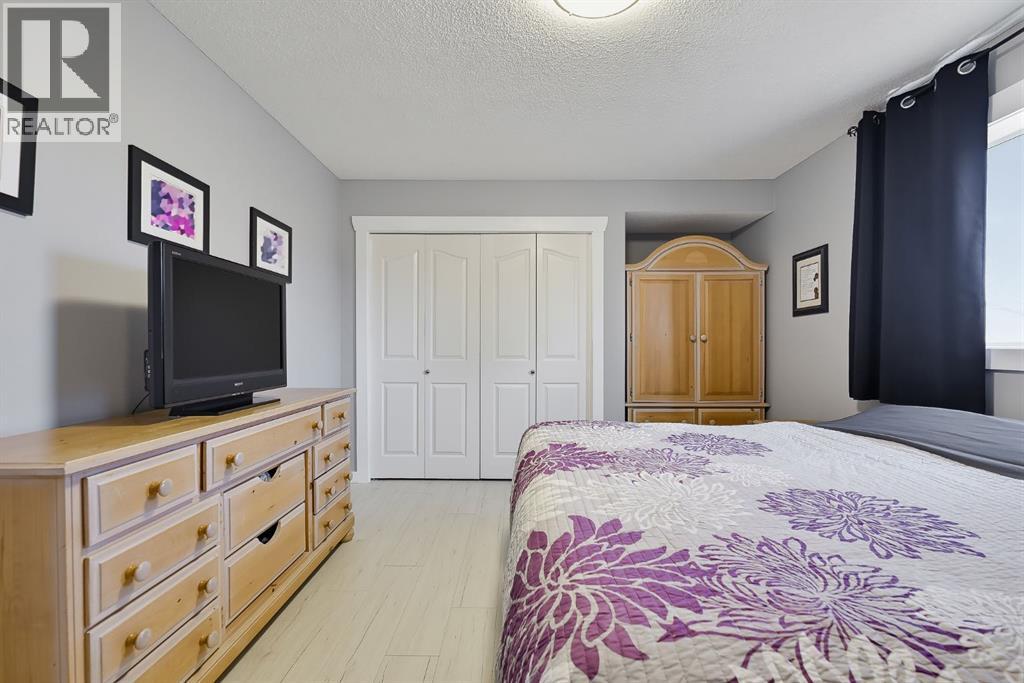 85 West Mcdougal Road, Cochrane, Alberta  T4C 1P9 - Photo 18 - A2352737
