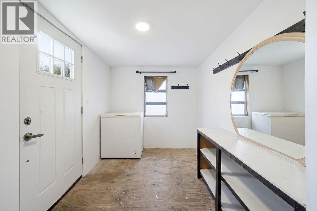 4137 Spallumcheen Drive Unit# 18