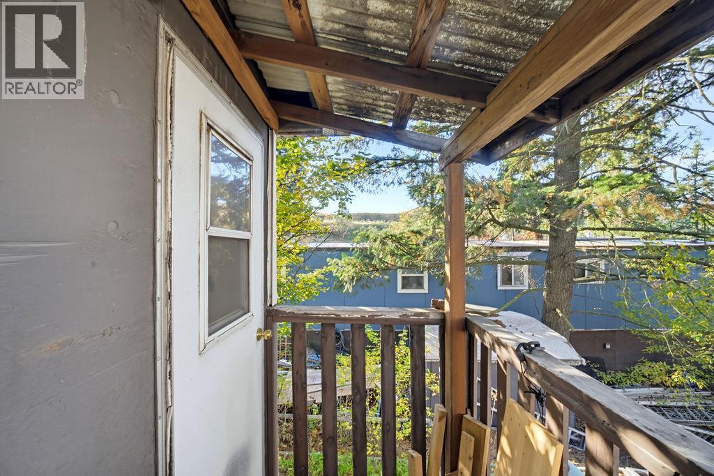 4137 Spallumcheen Drive Unit# 18