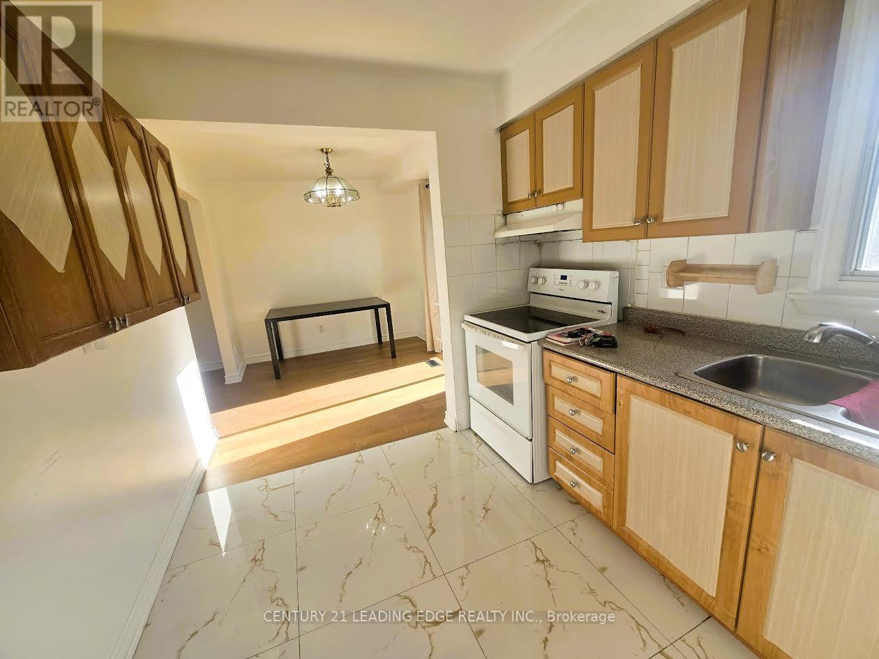 5 Murison Boulevard, Toronto, Ontario  M1B 2B1 - Photo 18 - E14088378