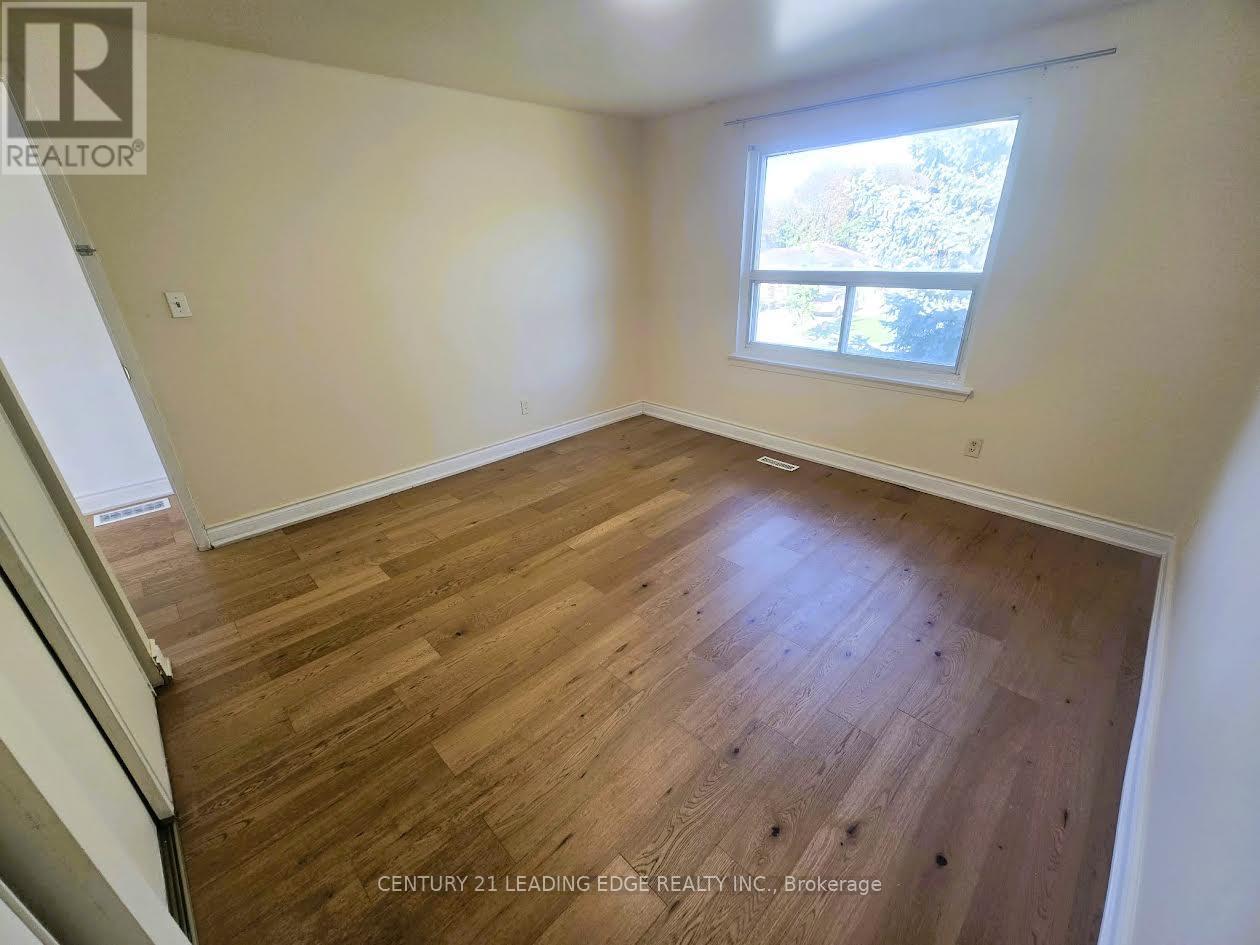5 Murison Boulevard, Toronto, Ontario  M1B 2B1 - Photo 24 - E14088378