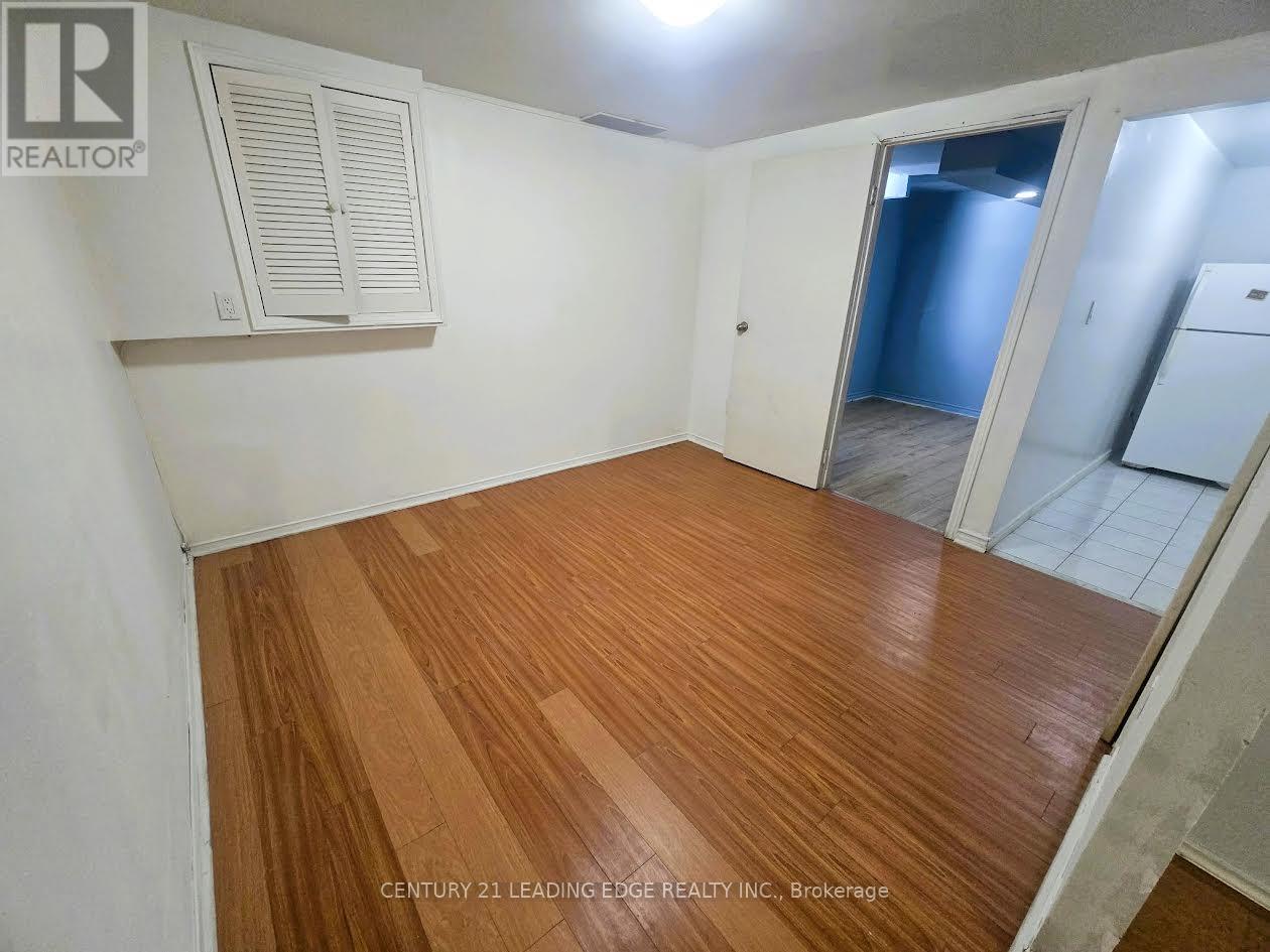 5 Murison Boulevard, Toronto, Ontario  M1B 2B1 - Photo 37 - E14088378