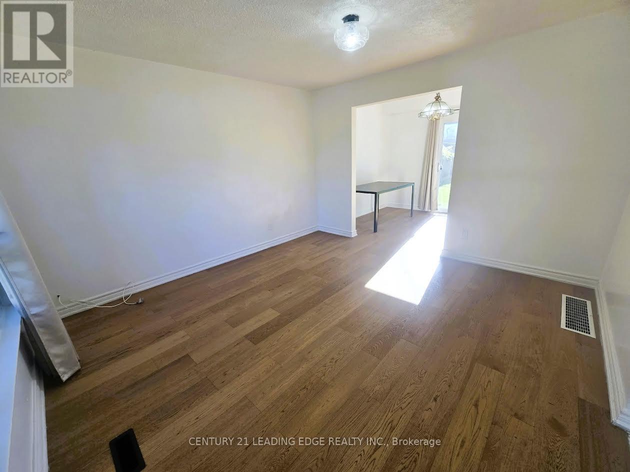 5 Murison Boulevard, Toronto, Ontario  M1B 2B1 - Photo 5 - E14088378