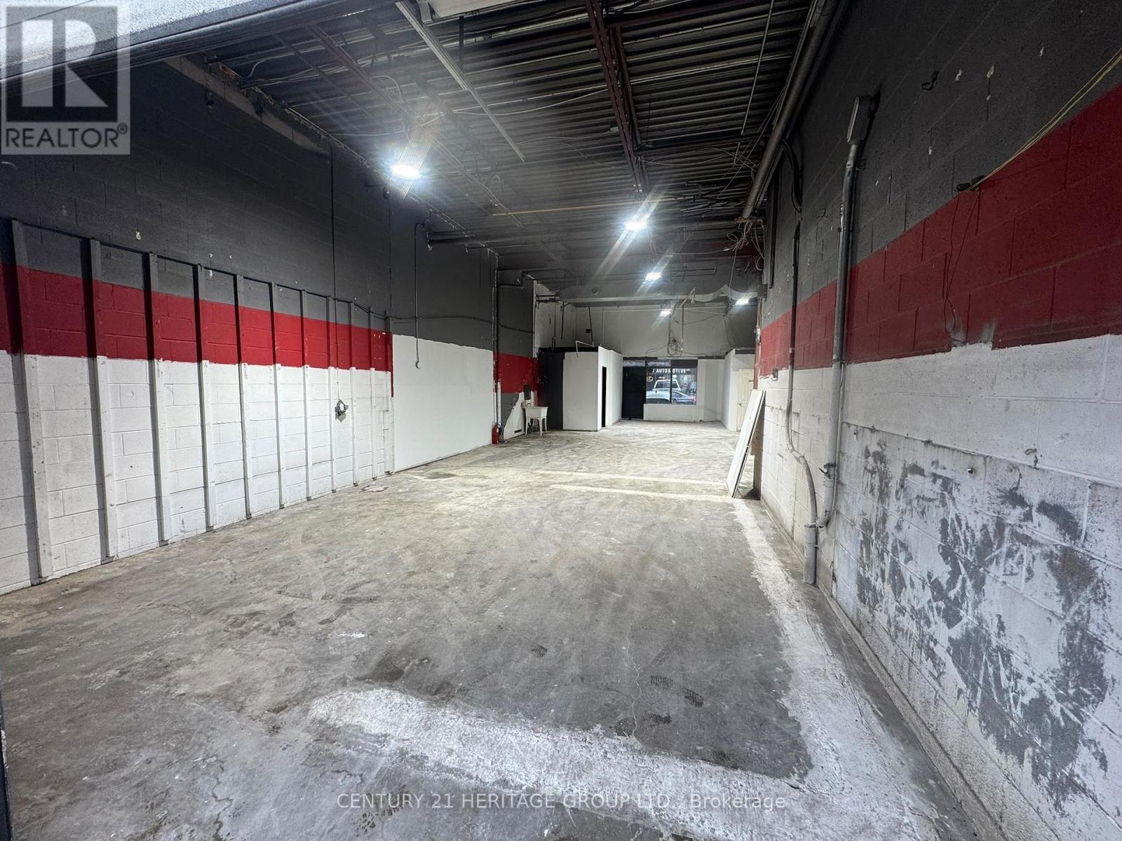 20 & 21 - 4544 Dufferin Street, Toronto, Ontario M3H 5R9 - Photo 15 - W14088476