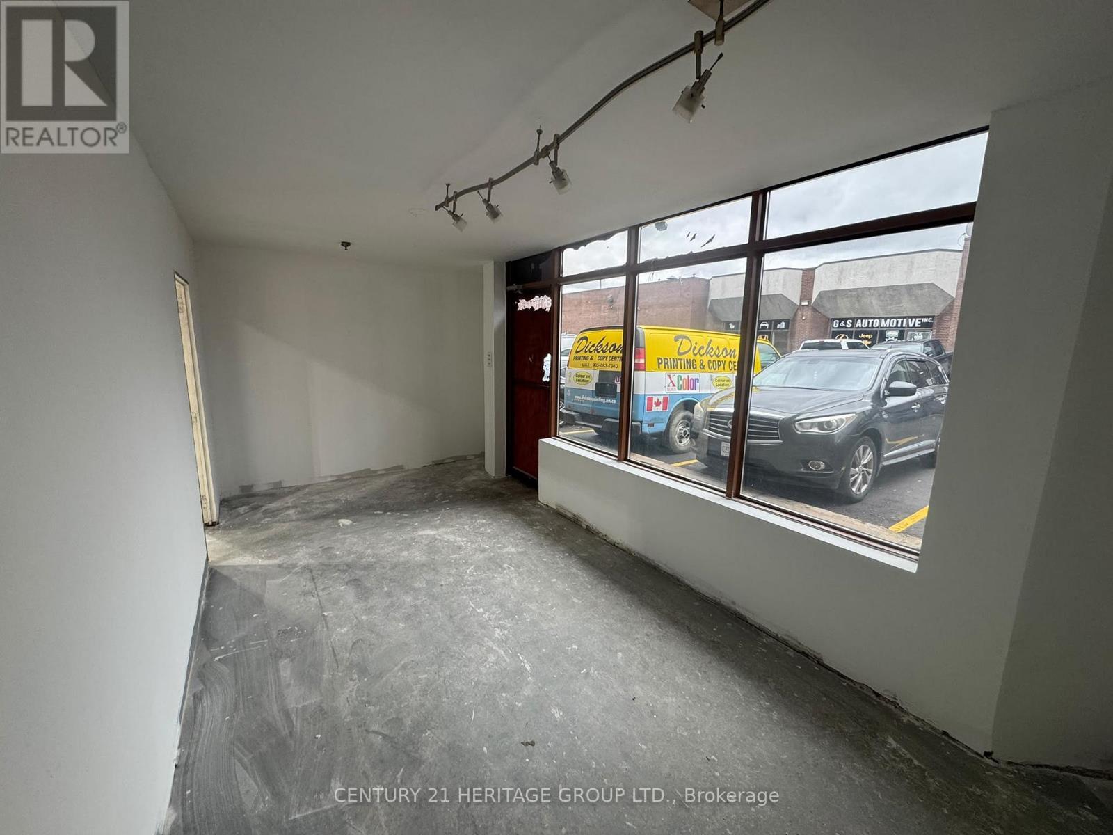 20 & 21 - 4544 Dufferin Street, Toronto, Ontario M3H 5R9 - Photo 6 - W14088476