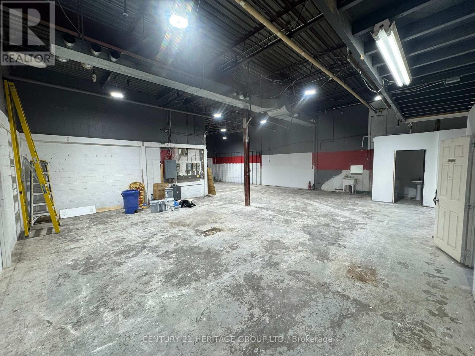 20 & 21 - 4544 Dufferin Street, Toronto, Ontario M3H 5R9 - Photo 8 - W14088476