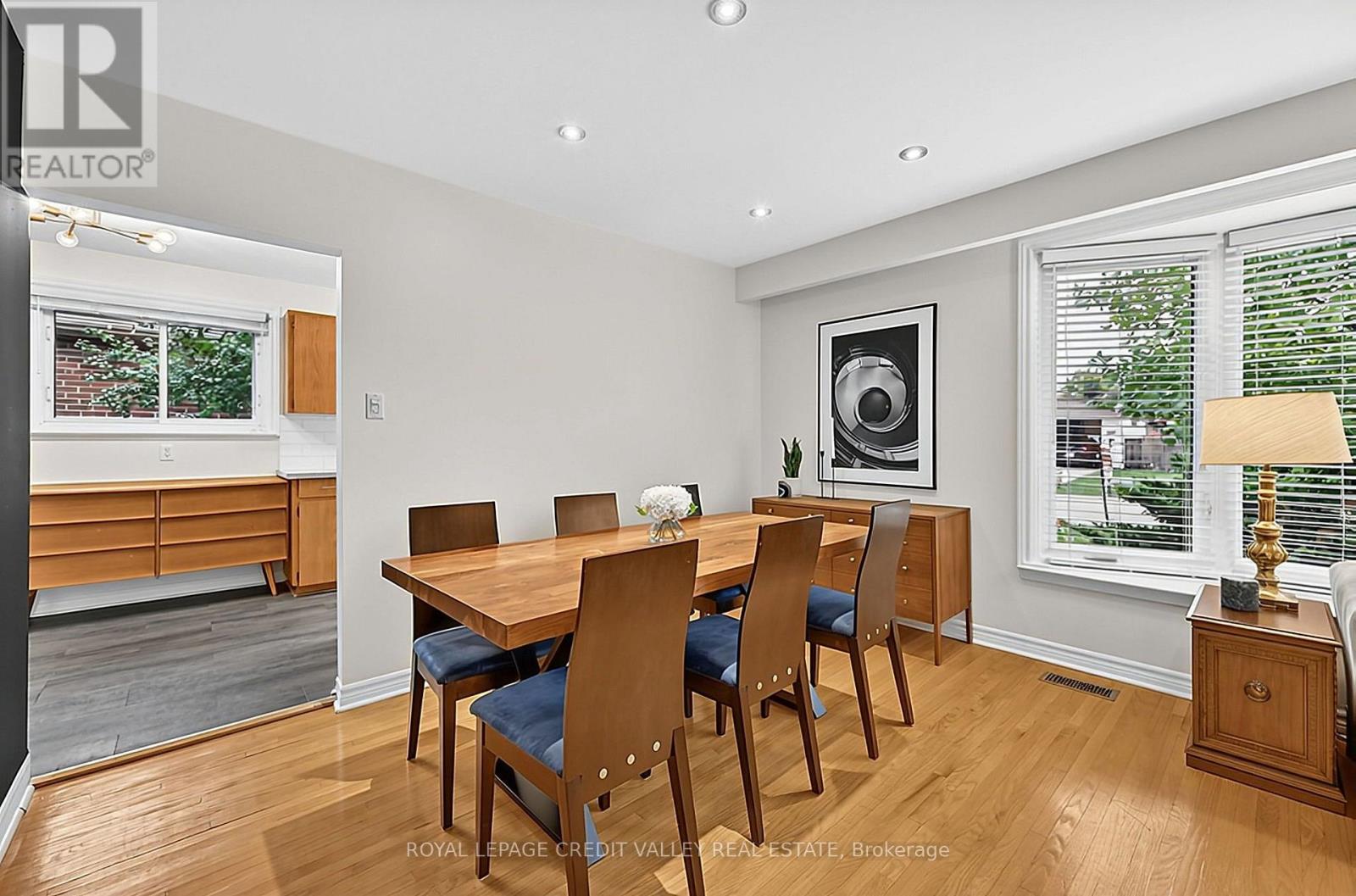 27 Castlemore Drive, Brampton, Ontario  L6W 2V9 - Photo 17 - W14088478