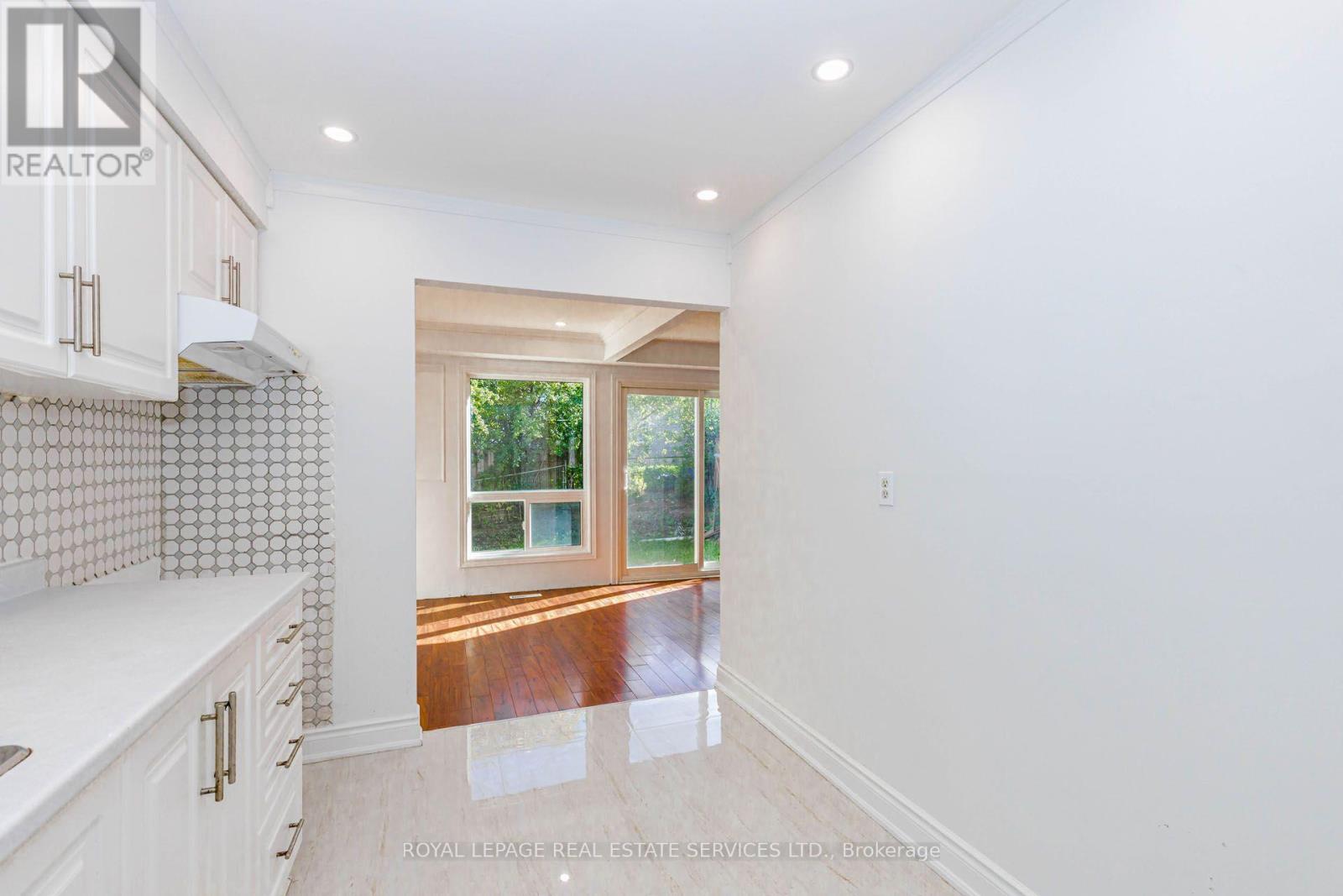 15 Huson Court, Toronto, Ontario  M9V 4K9 - Photo 20 - W14088490