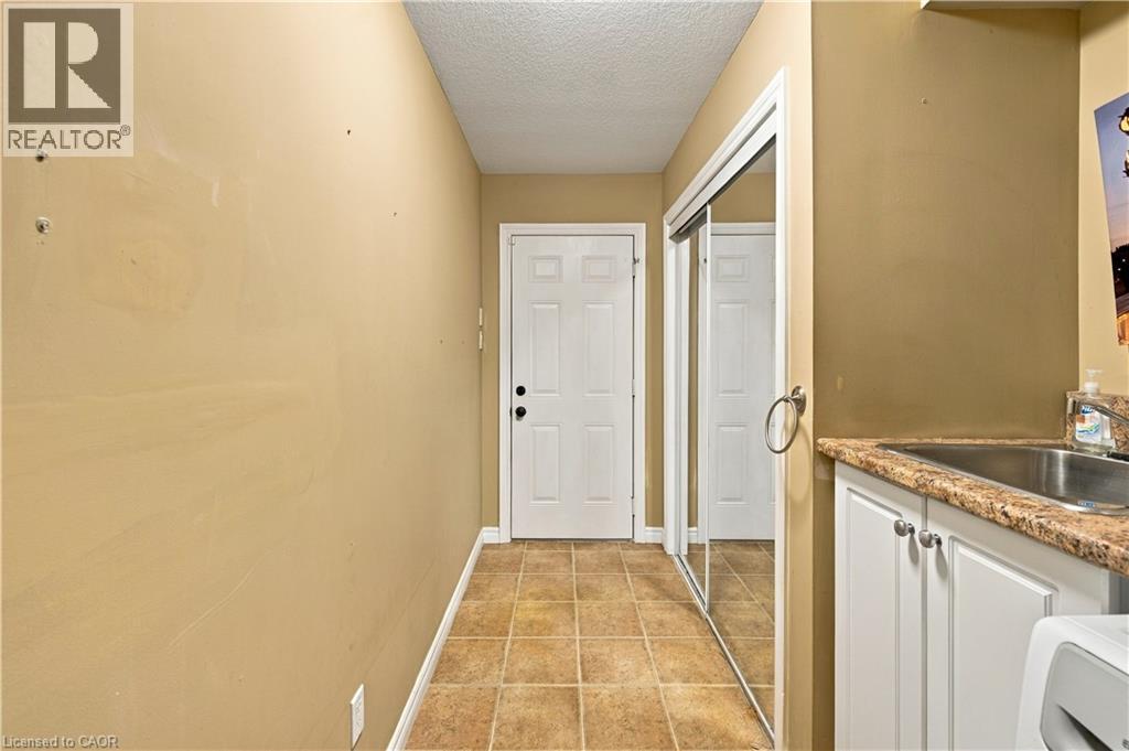 697 Rhine Fall Drive, Waterloo, Ontario  N2V 2V5 - Photo 41 - 40864701