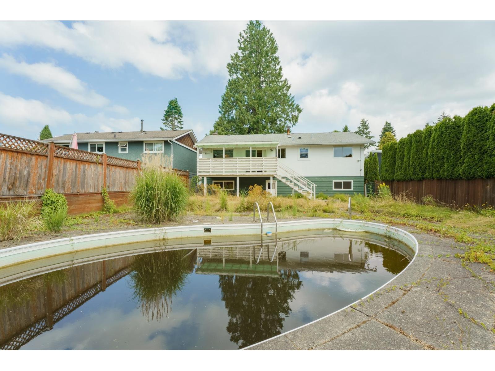 15732 Goggs Avenue, White Rock, British Columbia  V4B 2N7 - Photo 36 - R3175576