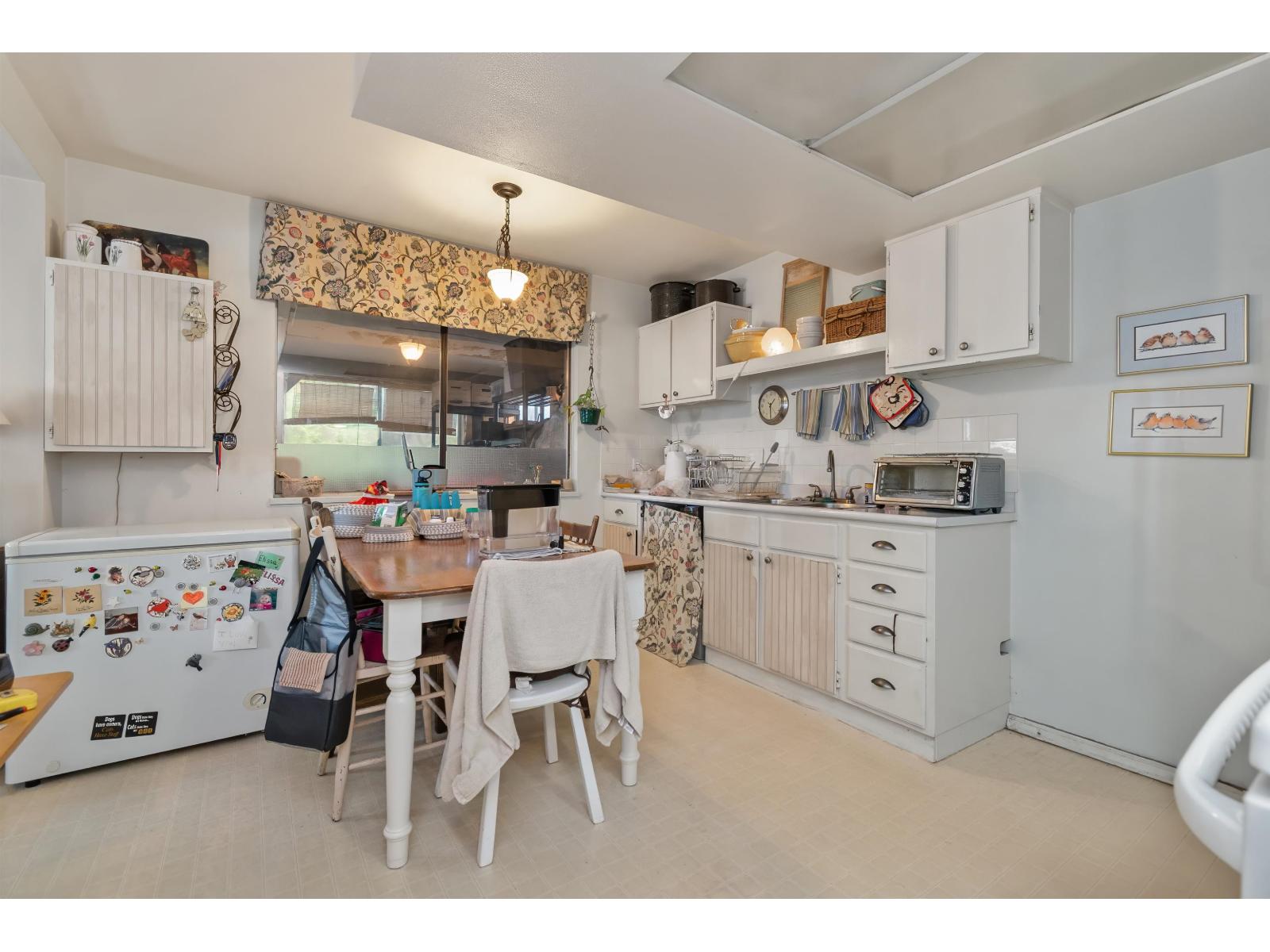 6001 194a Street, Surrey, British Columbia  V3S 7L2 - Photo 7 - R3175722