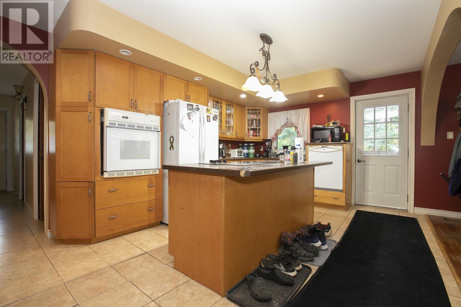 696 Lakeshore Dr S, Dennis Township, Sault Ste. Marie, Ontario P6A 6K4 - Photo 25 - SM262911