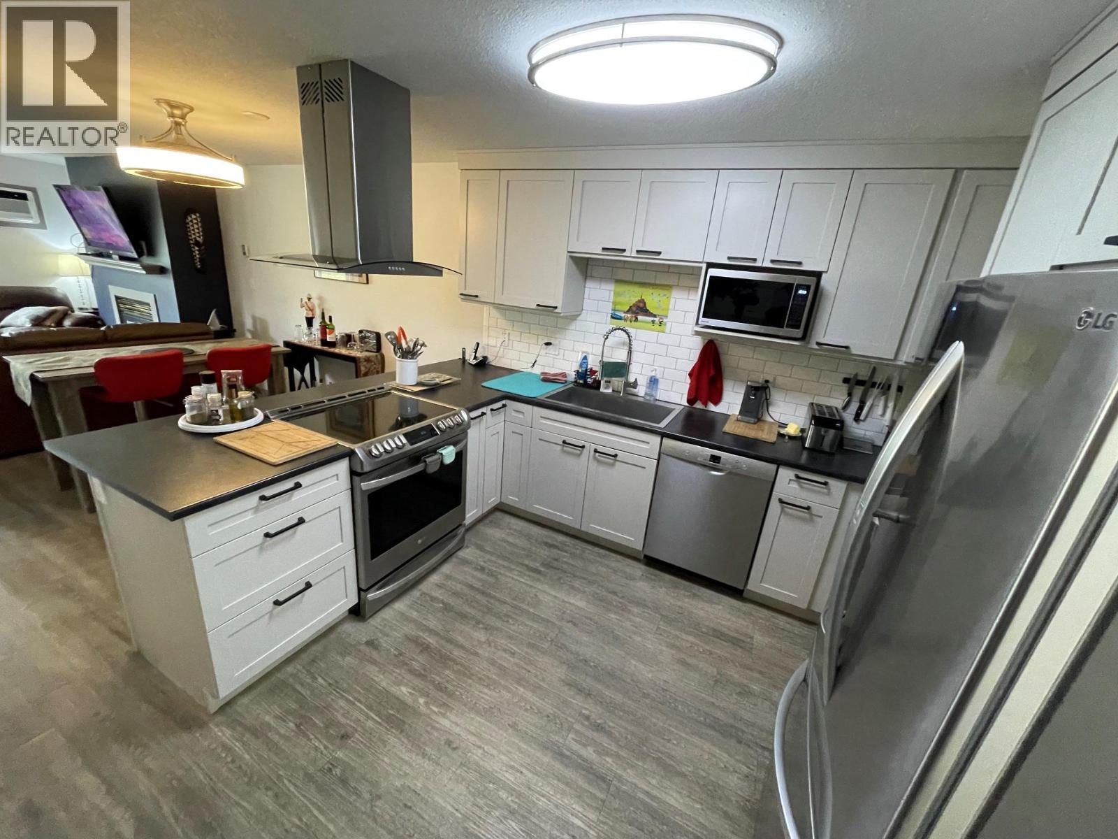 7140 4th Street Unit# 105