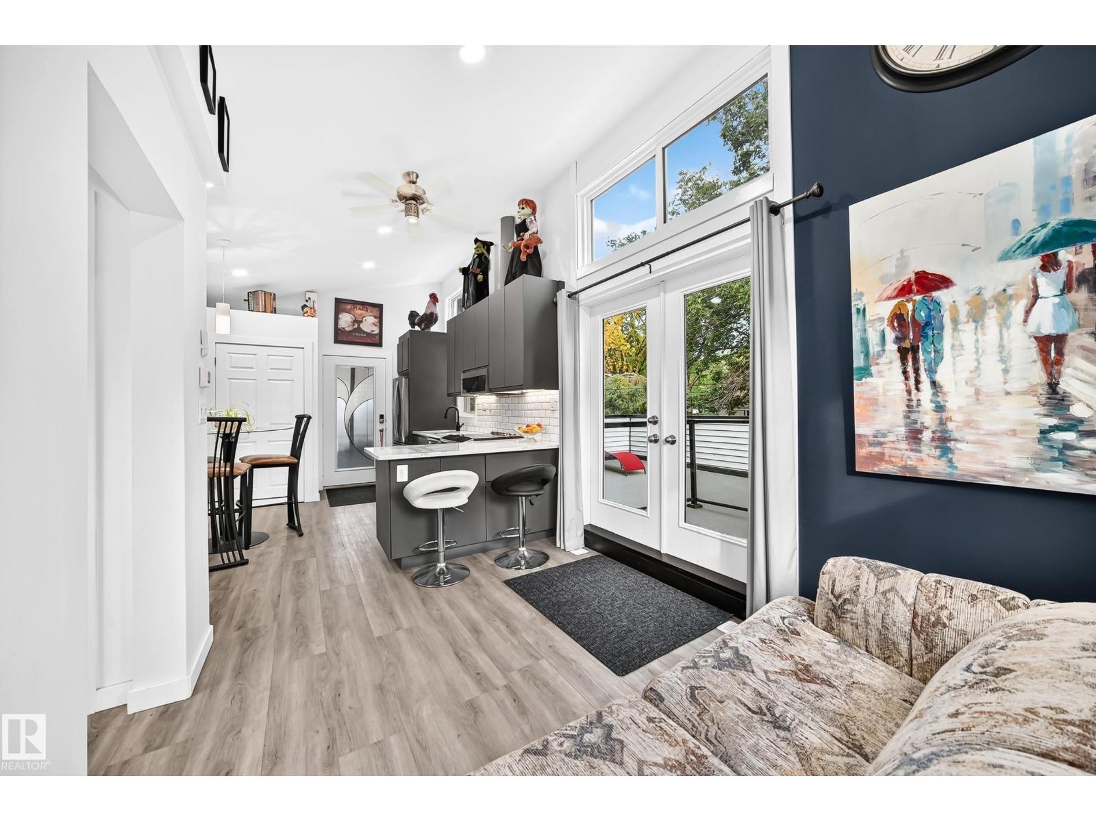 12045 64 ST NW