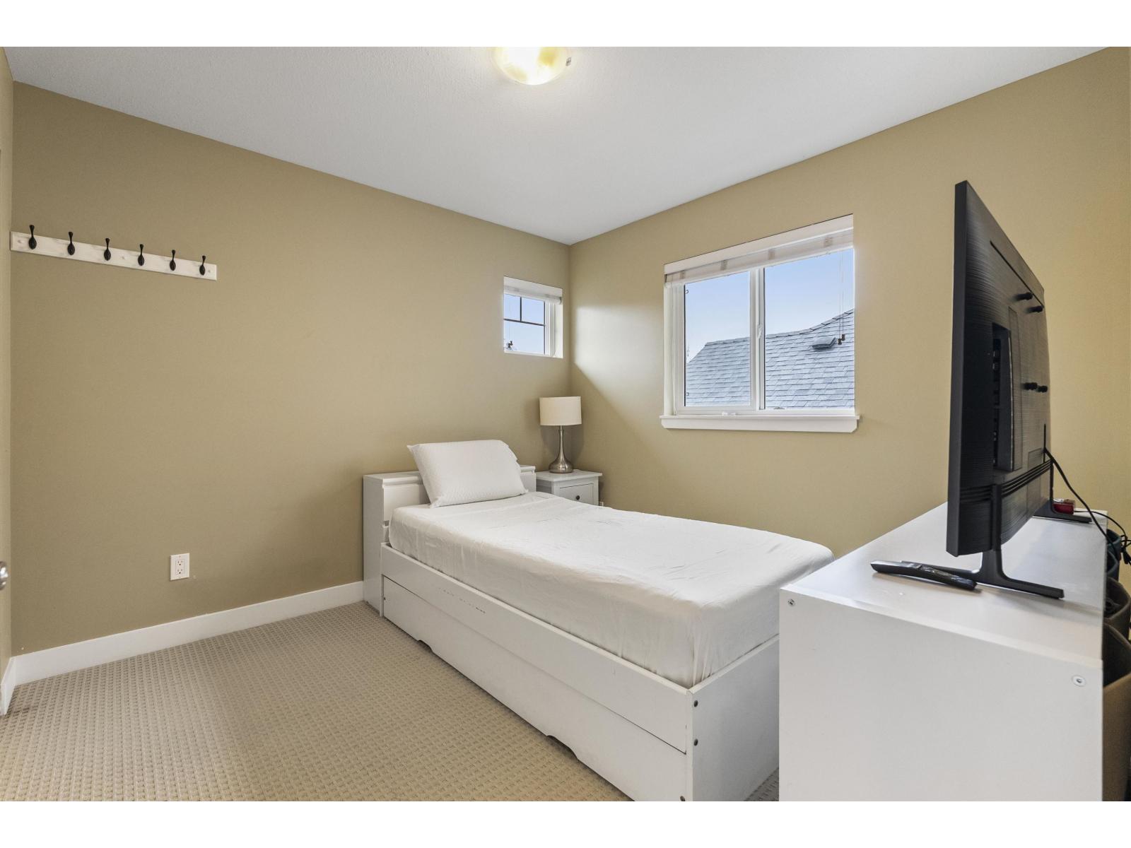 7116 195a Street, Surrey, British Columbia  V4N 5Z5 - Photo 18 - R3175803