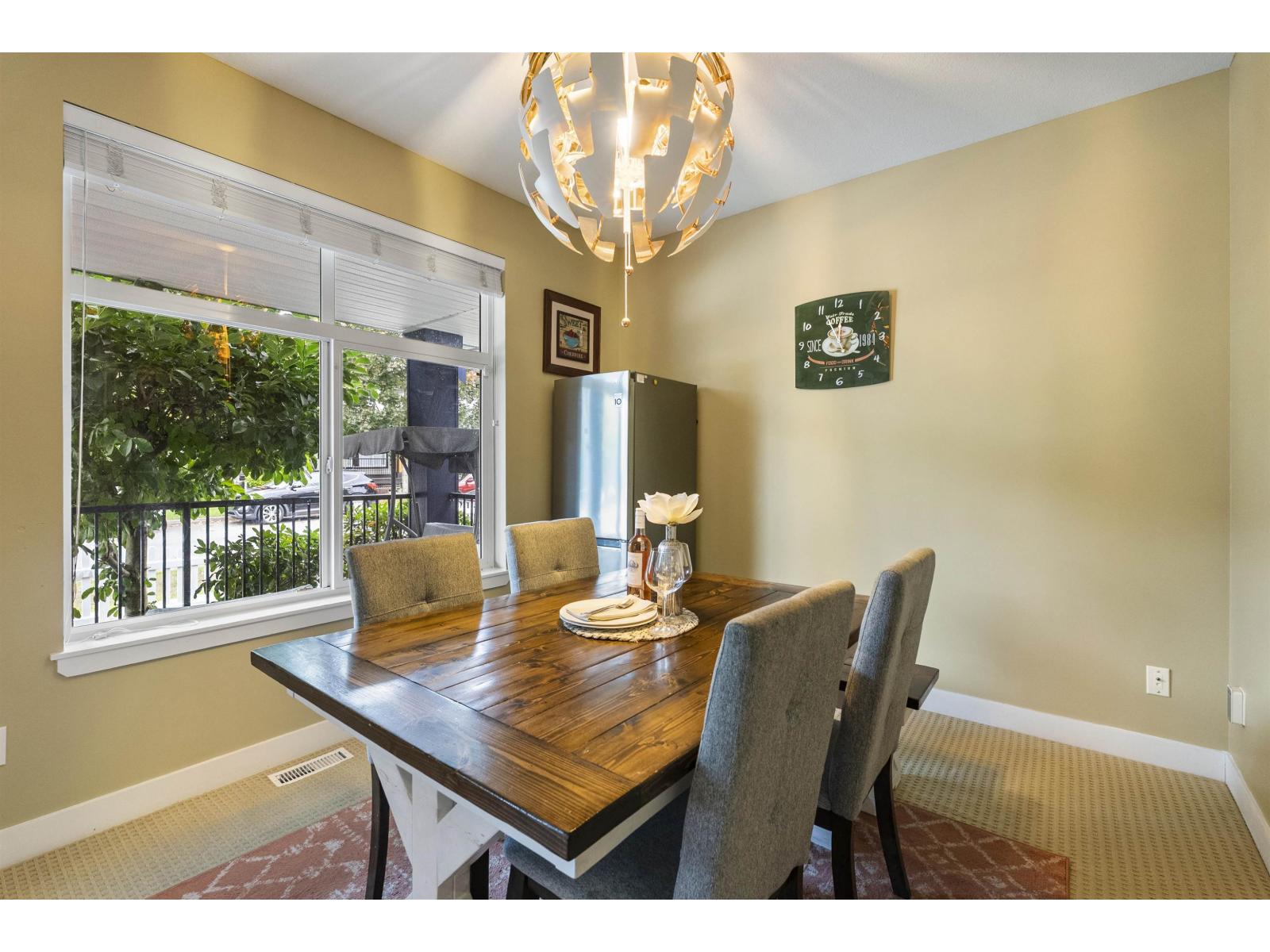 7116 195a Street, Surrey, British Columbia  V4N 5Z5 - Photo 8 - R3175803