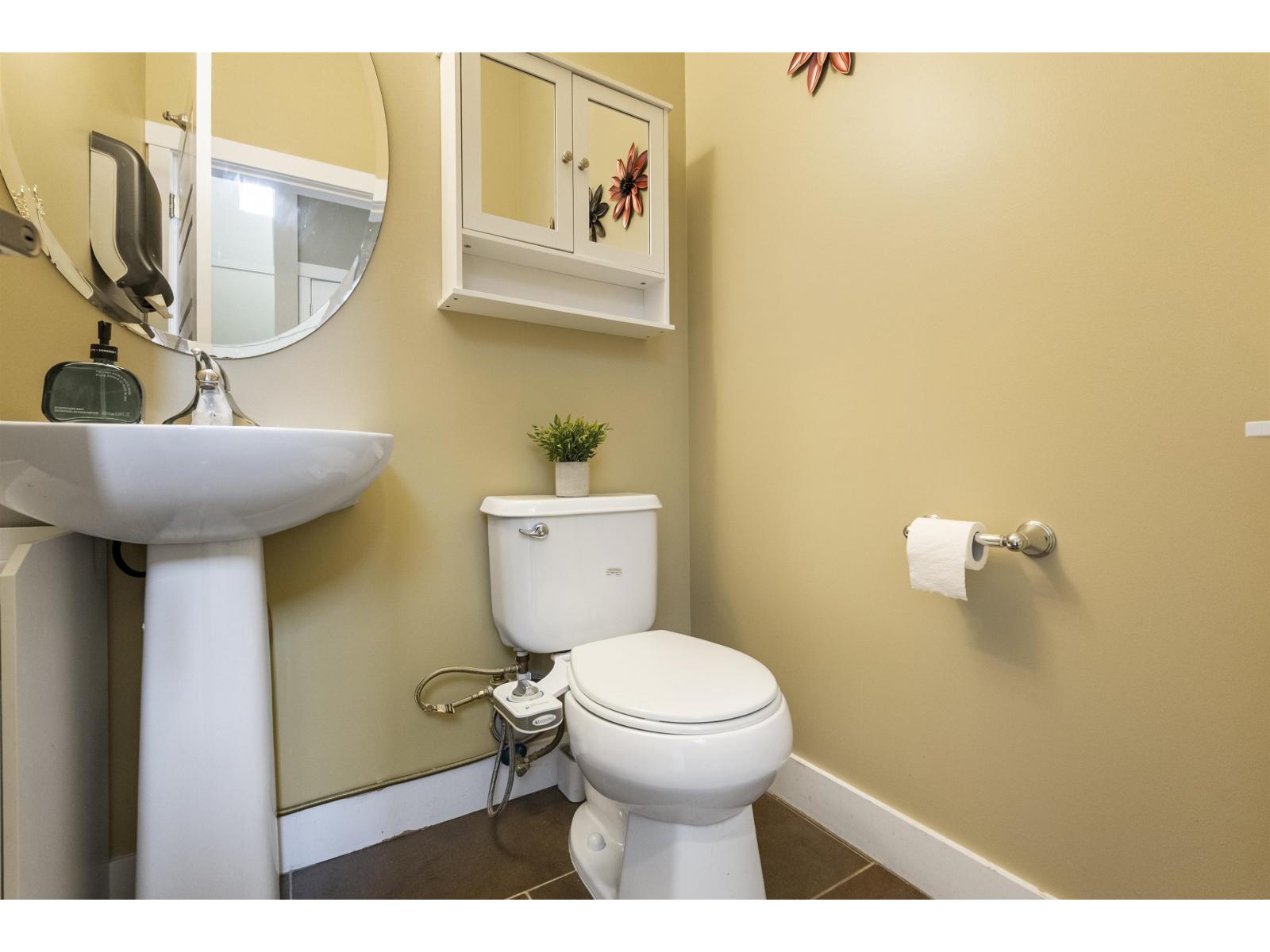 7116 195a Street, Surrey, British Columbia  V4N 5Z5 - Photo 12 - R3175803