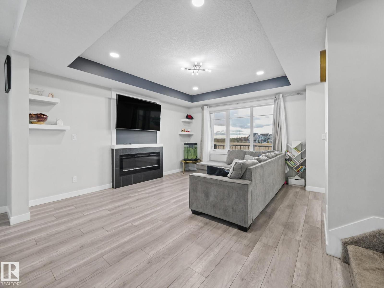 20625 99B AV NW