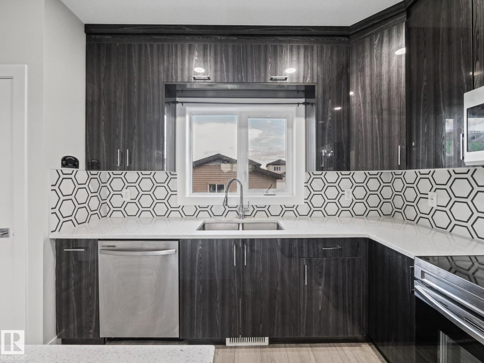 20625 99B AV NW