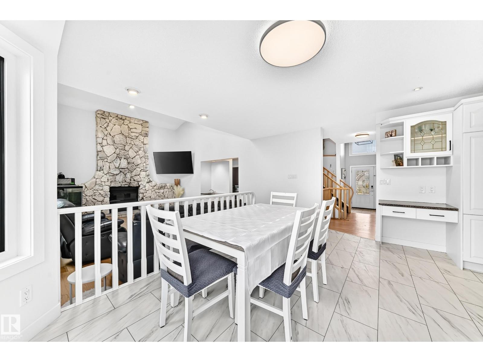 88 HIGHLAND WY