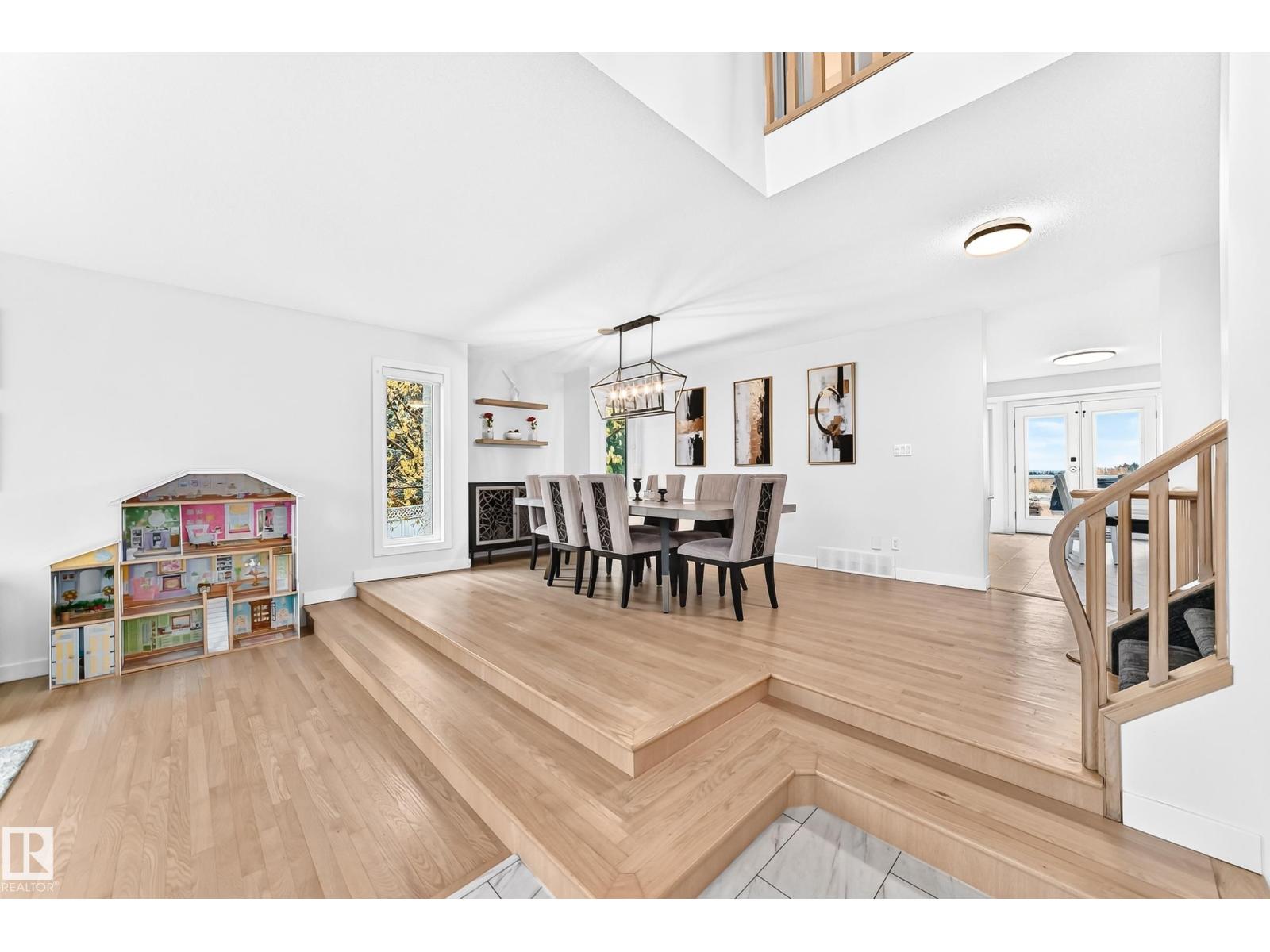 88 HIGHLAND WY