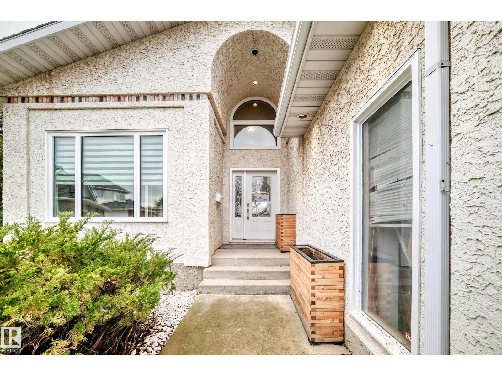 88 HIGHLAND WY
