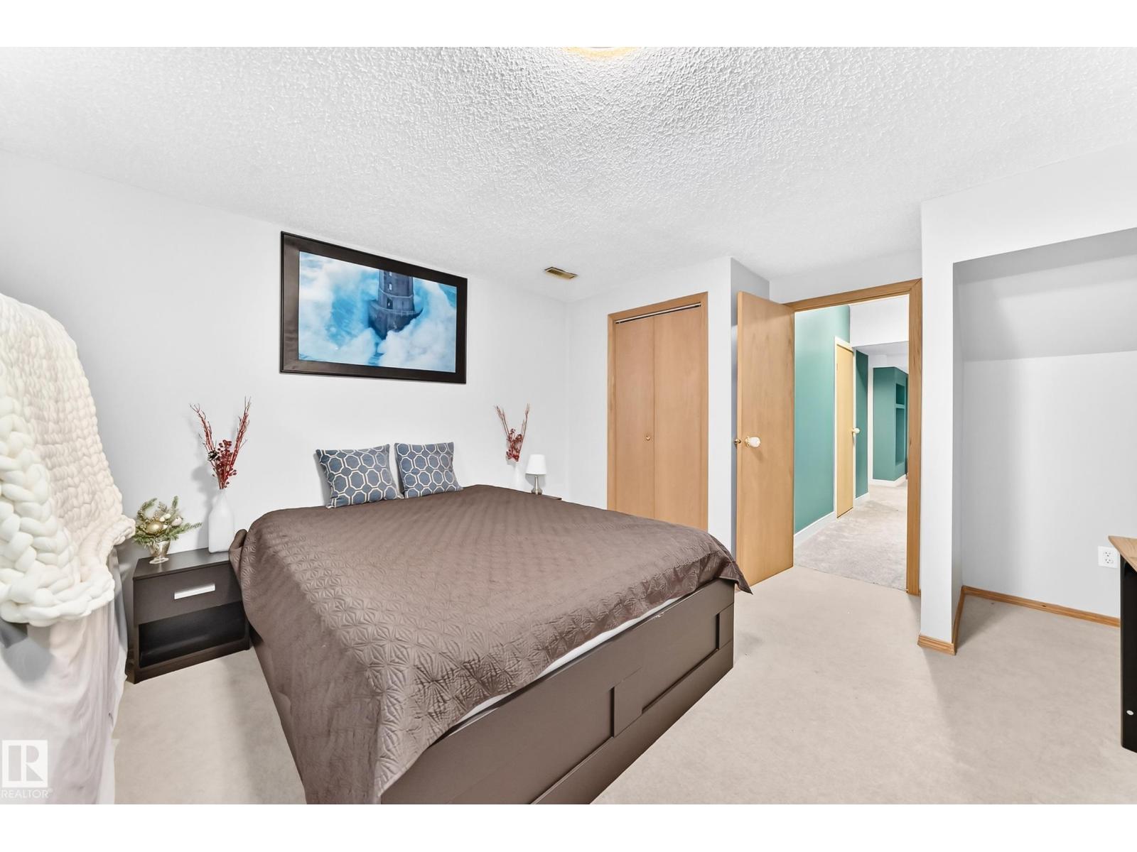 88 HIGHLAND WY