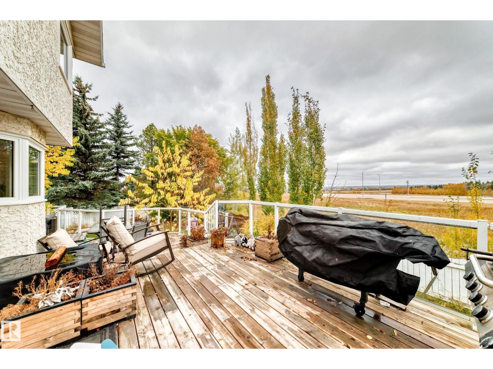 88 HIGHLAND WY