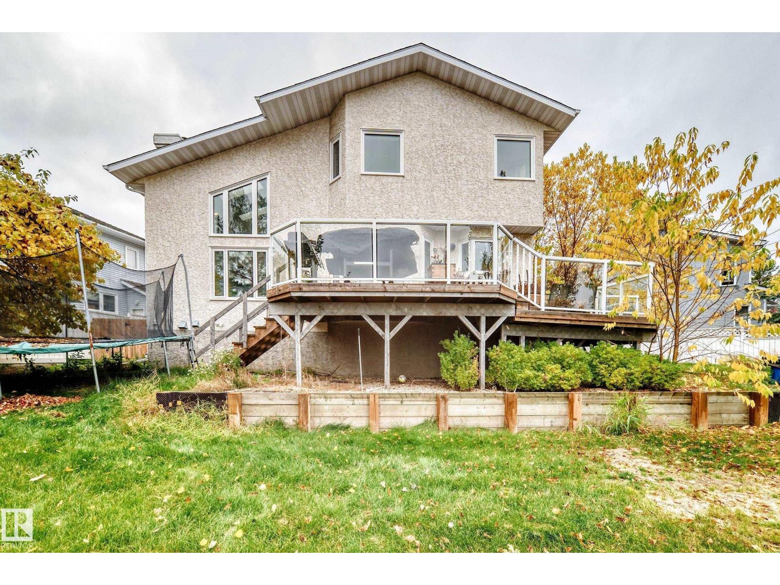 88 HIGHLAND WY