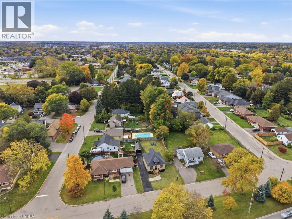 24 Park Road N, Brantford, Ontario  N3S 6T2 - Photo 37 - 40872023
