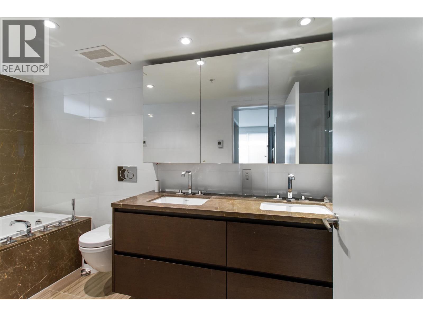 603 1571 W 57th Avenue, Vancouver, British Columbia  V6P 0H7 - Photo 6 - R3176164