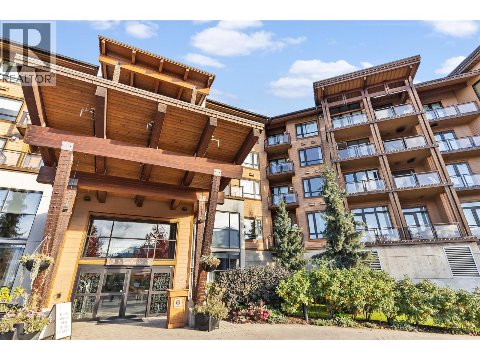 2950 Camozzi Road Unit# 1414, Revelstoke, British Columbia