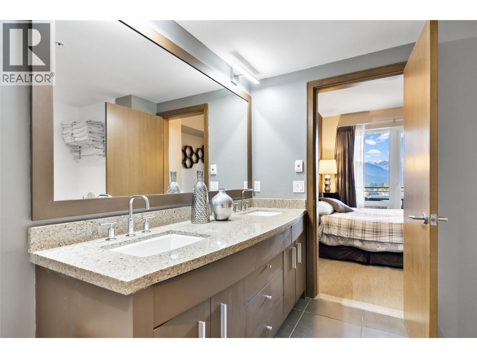 2950 Camozzi Road Unit# 1414