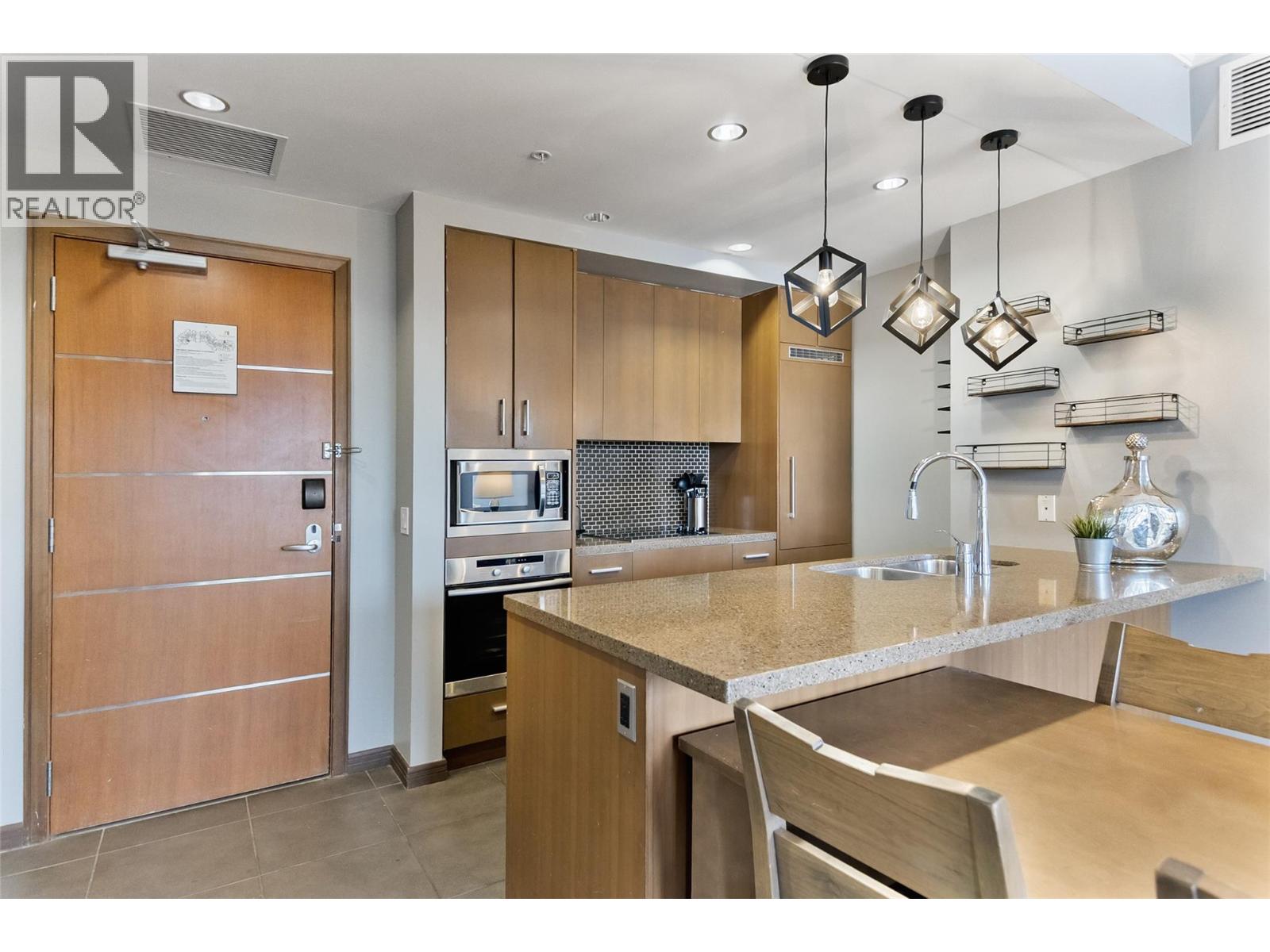 2950 Camozzi Road Unit# 1414
