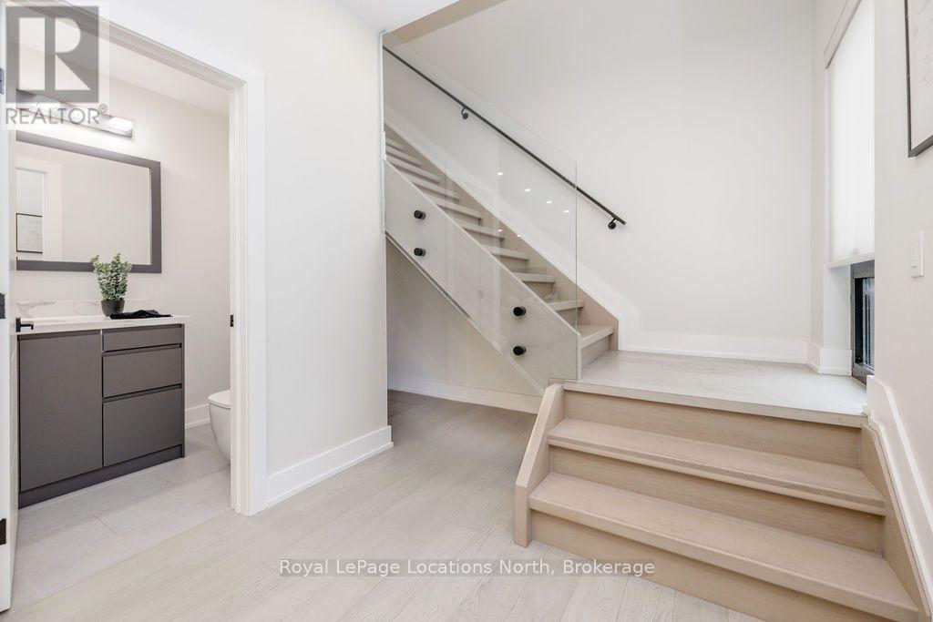 11 Georgian Manor Drive, Collingwood, Ontario  L9Y 5P2 - Photo 25 - S14088822
