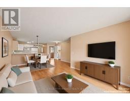 18 DAPHNE CRESCENT, Ottawa, Ontario