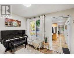 458 LEBOUTILLIER AVENUE, Ottawa, Ontario