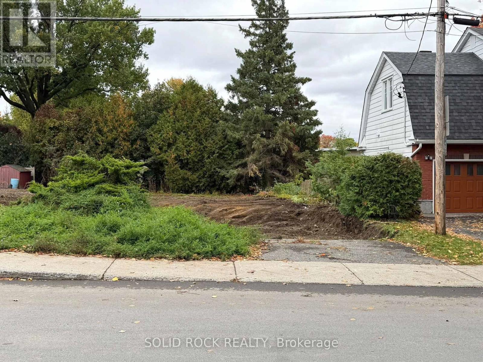 665 Broadview Avenue, Ottawa, Ontario  K2A 2L9 - Photo 3 - X14084328