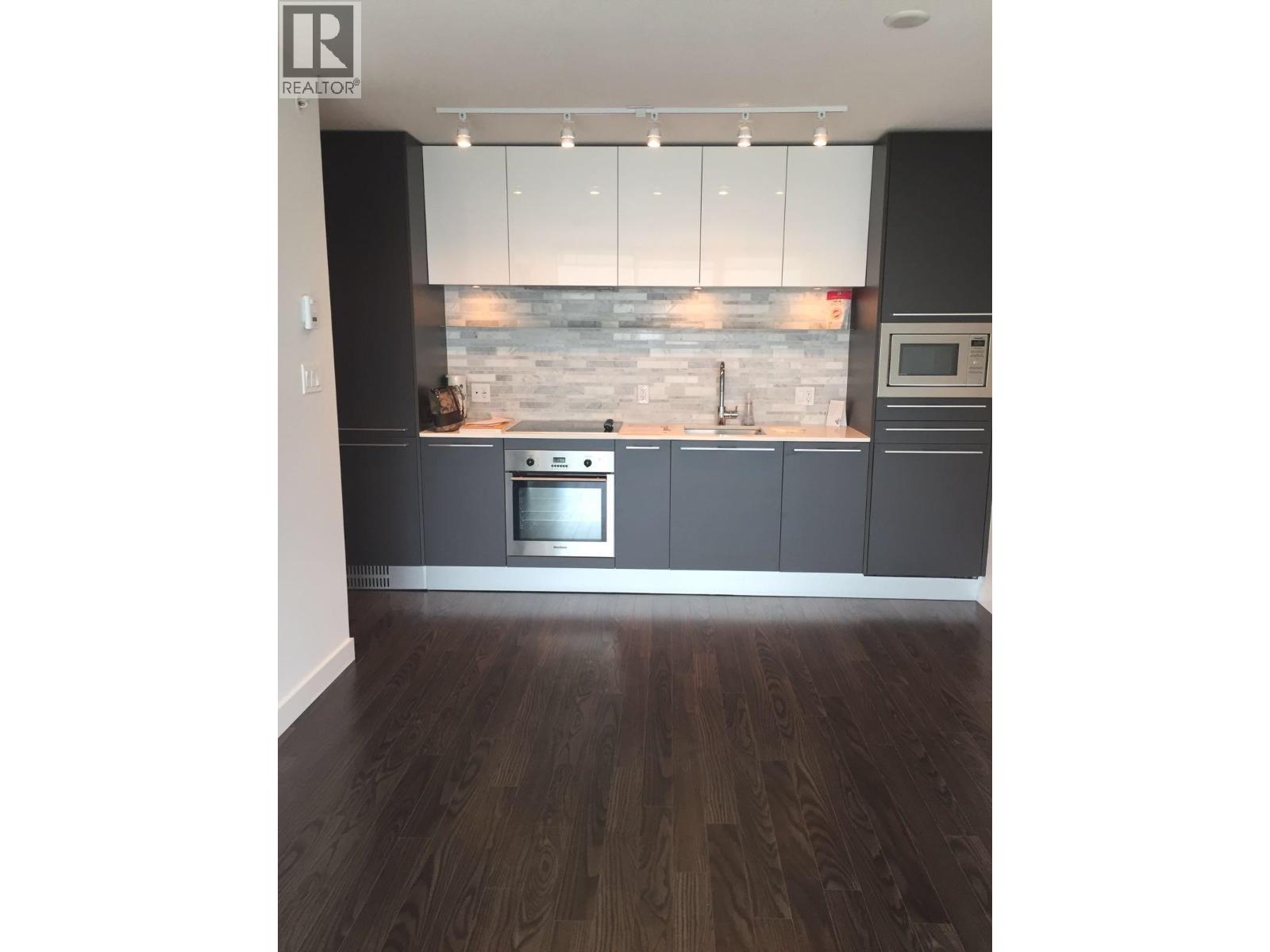 2501 8131 Nunavut Lane, Vancouver, British Columbia  V5X 0E2 - Photo 3 - R3176171